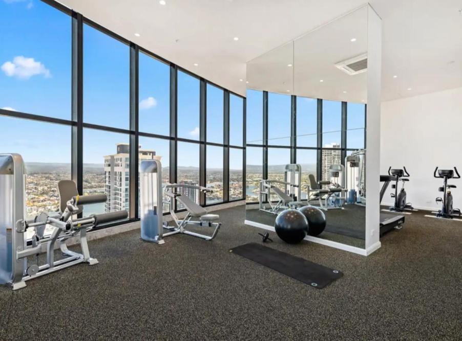 Surfers Paradise New Beachfront Apartments Gold Coast Eksteriør billede