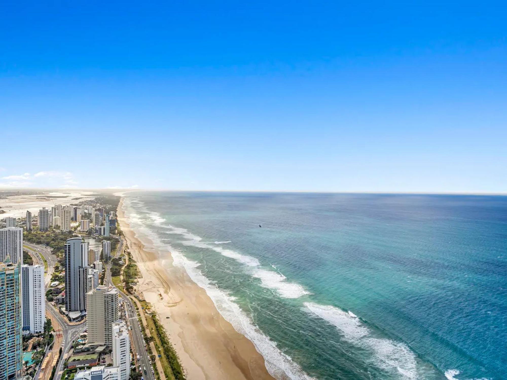 Surfers Paradise New Beachfront Apartments Gold Coast Eksteriør billede