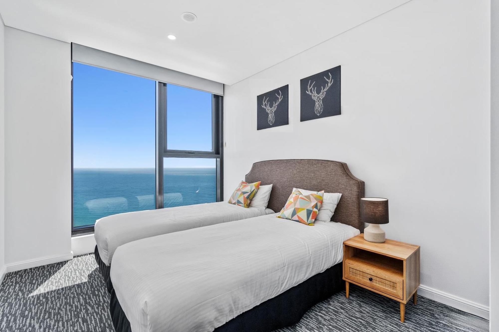 Surfers Paradise New Beachfront Apartments Gold Coast Eksteriør billede